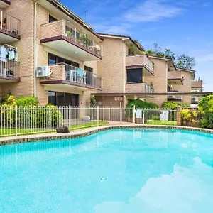  Apartment Seascapeatalexbeach Budget