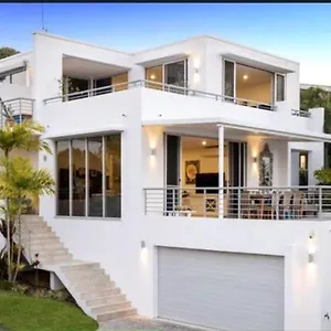  Holiday home Luxury Alex Beach